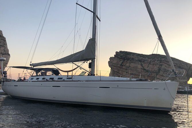 Best sailing adventure with Malta Sailing Experiences - Sunset sailing and the Grand Harbour at night