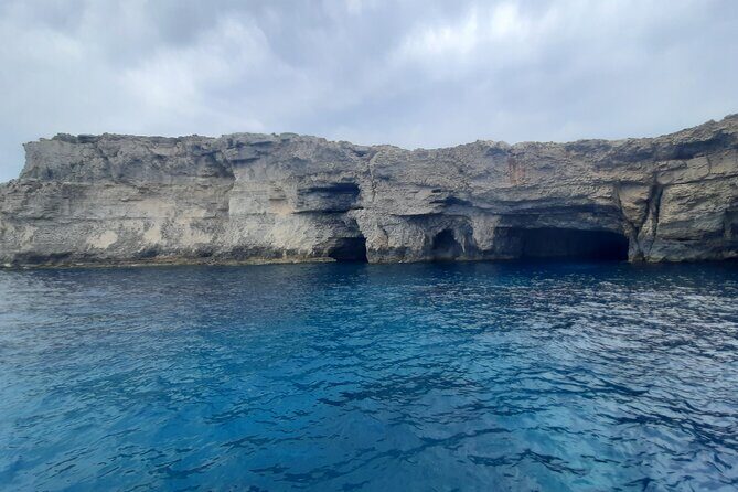 Boat Charters Blue lagoon, Crystal Lagoon, Comino, Malta 4hr trip - Blue Lagoon to Comino: Why this 4-hour route works