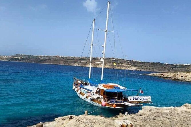 Comino, Blue Lagoon and Caves. Tour A - The cruise out: shipwrecks, Ghadira Bay, and that Mellieħa scenery