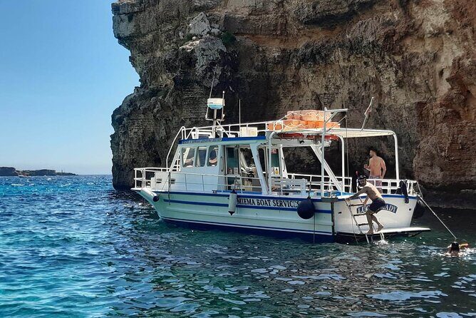 Comino Blue Lagoon and Gozo Private Boat Charter: Lucky Lady Boat - Blue Lagoon: the stop you plan your photos around