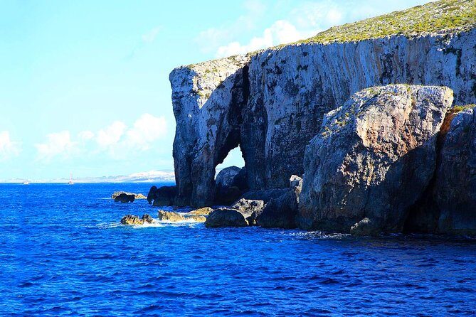 Comino Island: including Blue Lagoon, Crystal Lagoon & sea caves - Why this Comino combo makes sense: Crystal + Blue + caves