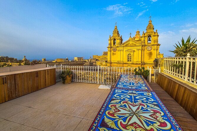 Dark Tales in an Mdina Palazzo - Guided Tour - Mdina gets darker at 7:00 pm: timing and atmosphere