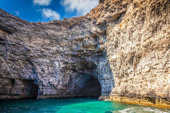 Explore Comino, Blue Lagoon & Caves - Private speed boat - Santa Maria Caves and Half Rock: the sea-stop that turns into a story