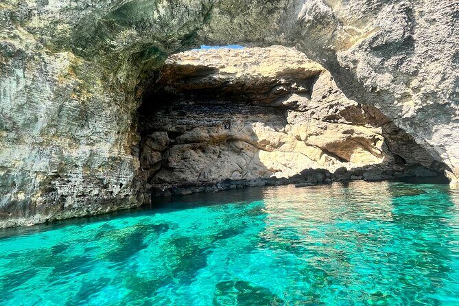 Explore Comino, Blue Lagoon & Caves - Private speed boat - The skipper makes or breaks the day (Atem/Adam and James are good signs)
