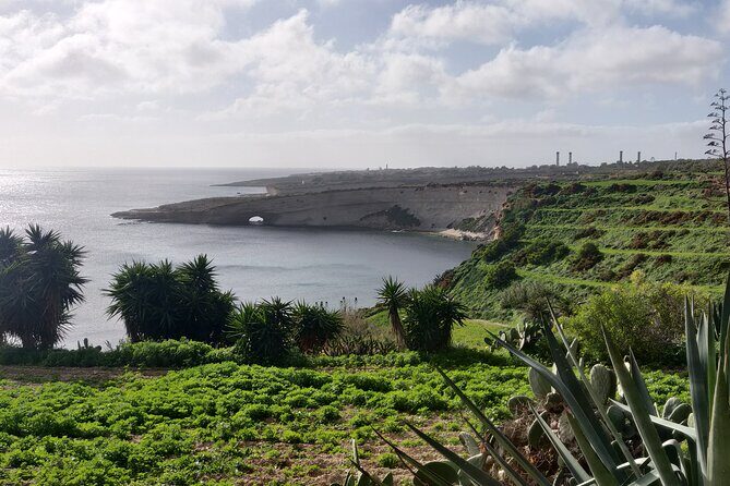 Exploring Marsaxlokk, Blue Grotto and Malta best sights! - A well-paced Malta sampler: coast, villages, and UNESCO temples