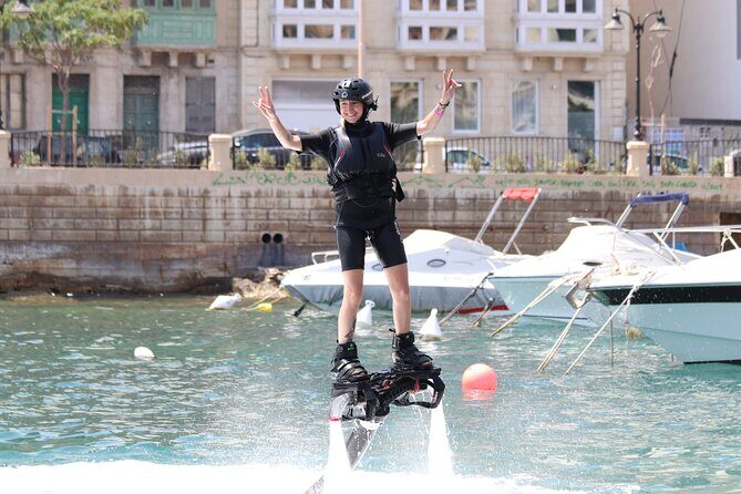 Flyboard Full Flight (30min) - The Pre-Water Lesson: Land Practice and Helmet Coaching
