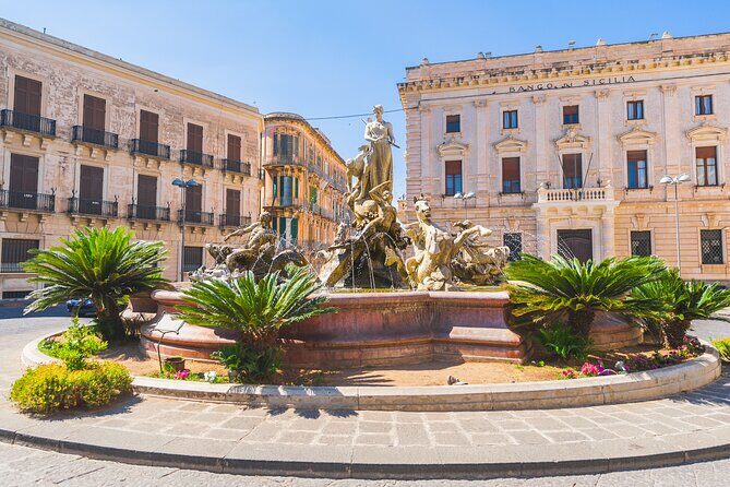 Full Day Sicily Tour from Malta. Visit Mt Etna and Syracuse - Catamaran crossing and the guide handoff after docking