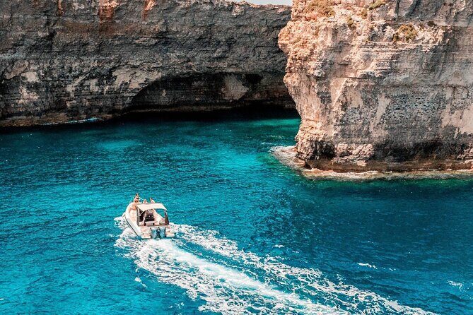 Malta: Around Comino Cruise With Blue Lagoon stop - Group size, timing, and weather: your real planning checklist