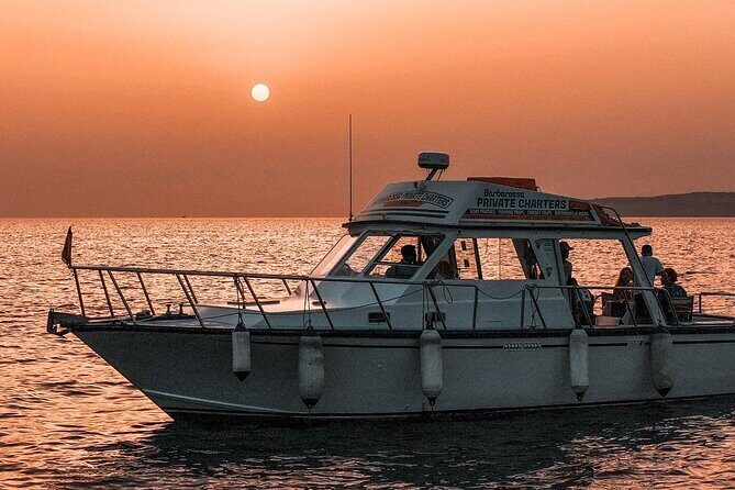 Malta: Around Comino Cruise With Blue Lagoon stop - Blue Lagoon hour: famous water plus a possible beach pause