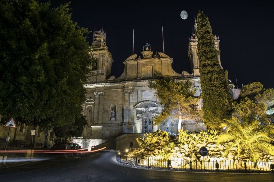 Malta By Night - Valletta, Birgu, Mdina & Mosta - Weather and Comfort: Small Decisions That Affect the Evening
