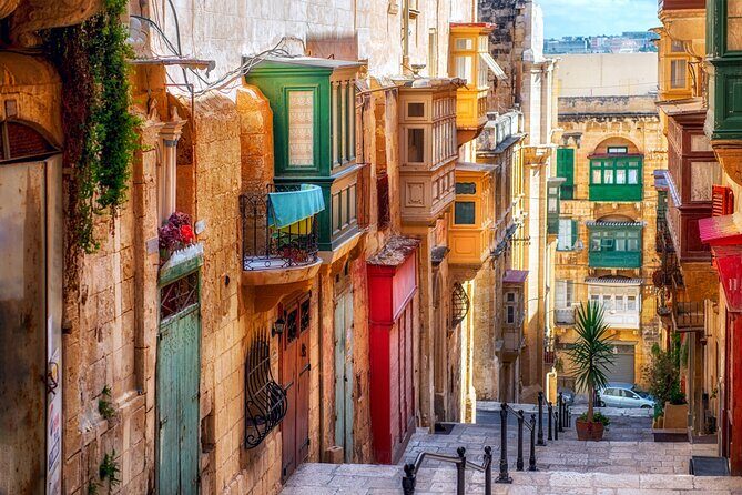 Malta Deluxe Tour Designed Especially for Cruise Passengers - Mdina, the Noble City: 90 Minutes of Walls, Alleys, and Big Views