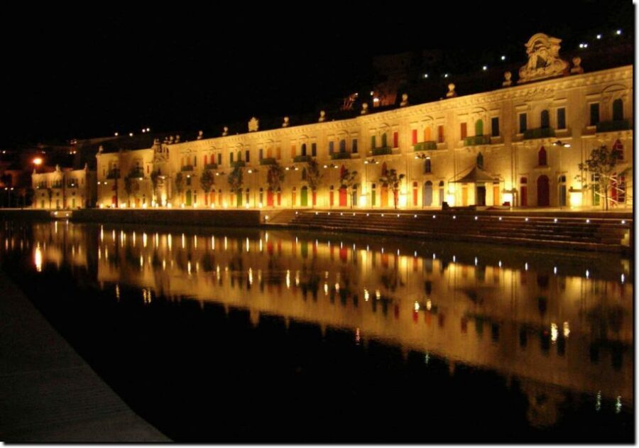 Malta: Marsamxett Harbour and Grand Harbour Cruise by Night - Key things to know before you go