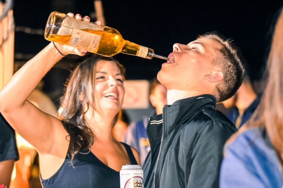 Malta: Pub Crawl of Paceville and St Julian's with Drinks - Who this pub crawl is for