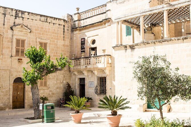 Malta Tour the Unveiling Island Treasures - Small-Group Comfort: Van, WiFi, and English-Speaking Drivers