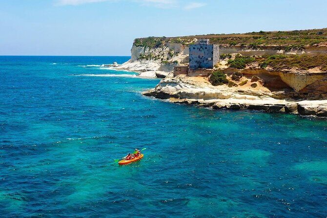 Malta: Ultimate Kayak Adventure - St Thomas Bay: why this part of Malta works for kayaking