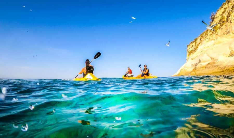Malta: Ultimate Kayak Adventure - The route: drifting past cliffs, windows, and natural rock art