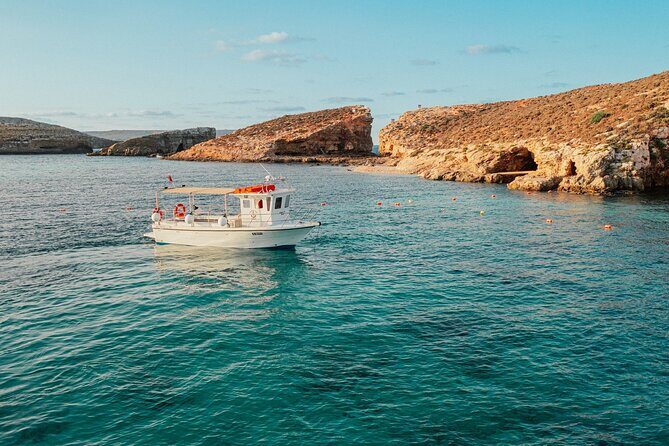 Mellieha: Gozo, Comino, Sea Caves, and Blue Lagoon Cruise - Santa Marija Bay and the Comino photo stops: calm coves, quick views