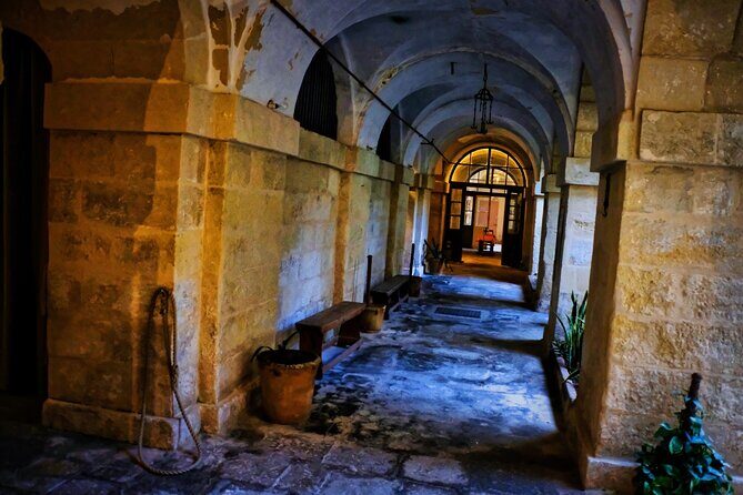 Mysteries in a Valletta Monastery - Guided Tour - Finding Meaning on Merchants Street: Valletta Niches Explained