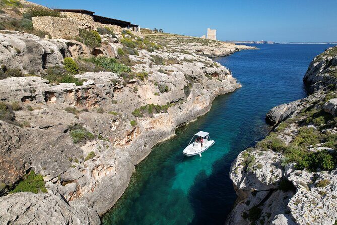 Private Boat Charter Comino, Blue Lagoon, Crystal Lagoon, Gozo - What the Captain Adds: Information, Flexibility, and a Small-Boat Feel