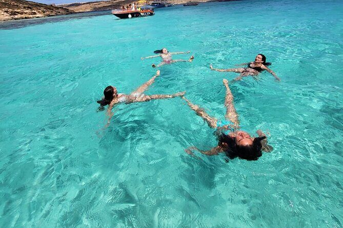Private Boat Tour at Comino's Blue Lagoon and Crystal Lagoon - Cominotto Reef: the water color booster for your snorkel time