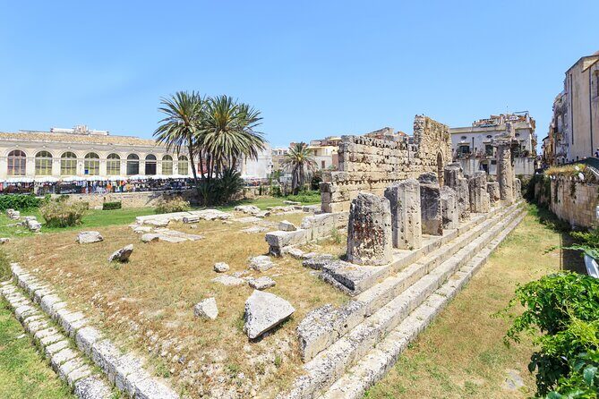 Syracuse and Marzamemi Sicily Tour - Piazza Duomo and the Duomo di Siracusa: A Building That Rewrites Itself