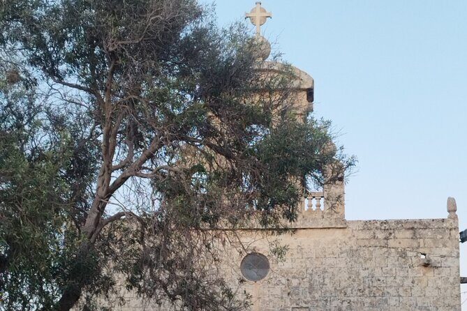 The Village Experience Tour - Stop 2: Qrendi’s Traditions, Bravery Themes, and Local Tastes