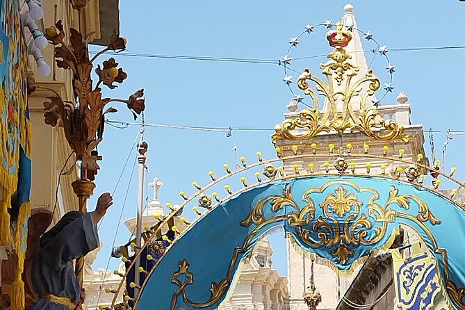 The Village Experience Tour - Meeting at 9:30 and How the Small-Group Pace Works