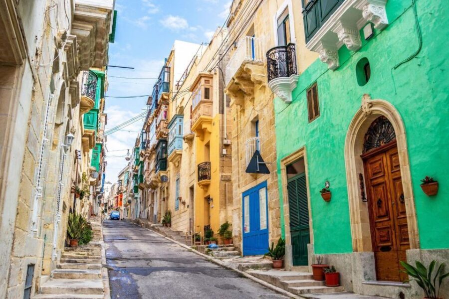 Valletta: Guided Walking Tour with Optional Cathedral Tour - Small Annoyances to Watch For (So You Can Enjoy the Big Stuff)