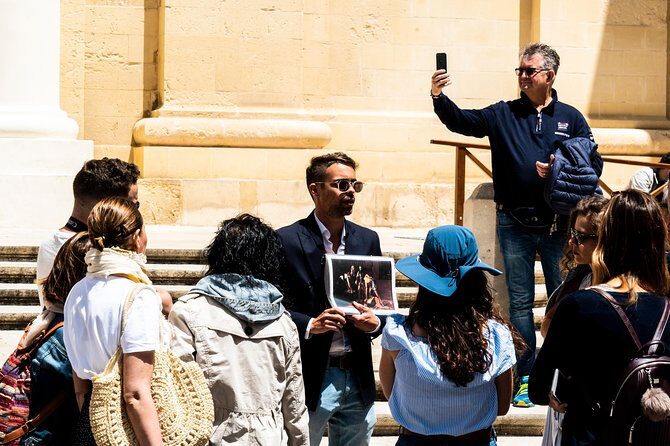 Wonderful Valletta, gastronomy, art, and history in the Mediterranean - Stepping in at Victoria Gate: your Valletta orientation in 10 minutes